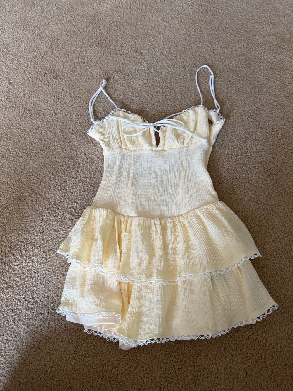 Women’s  Yellow Tiered Sundress with Lace Trim.